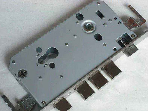 肇州24小时上门开锁公司